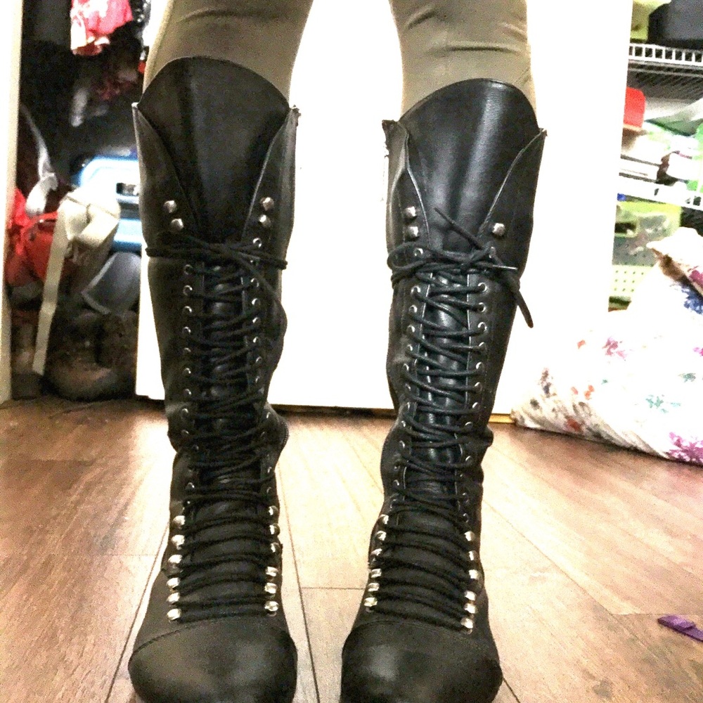 Breckelles Knee High Lace Up Military Boots 8.5
